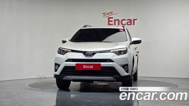 Toyota RAV4 4세대, 2017 3