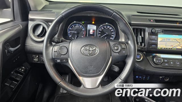 Toyota RAV4 4세대, 2017 13
