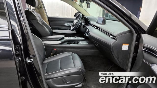 Genesis electrified GV70 e-AWD, 2022 11