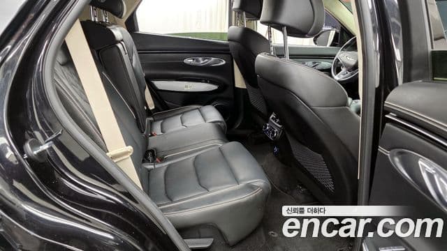 Genesis electrified GV70 e-AWD, 2022 12