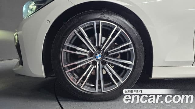 BMW 3시리즈 (G20) 320i M Sport, 2022 все фото