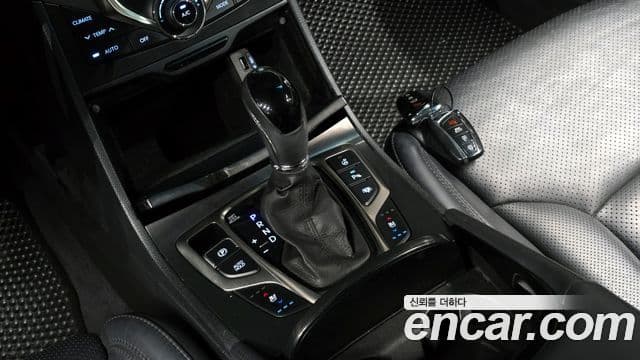 Hyundai Grandeur HG Premium, 2014 9