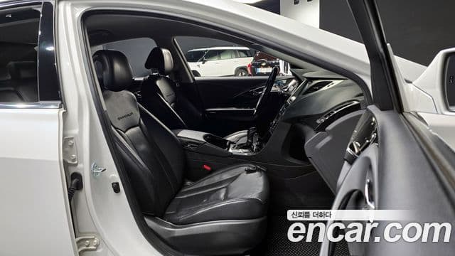 Hyundai Grandeur HG Premium, 2014 10