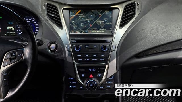 Hyundai Grandeur HG Premium, 2014 17