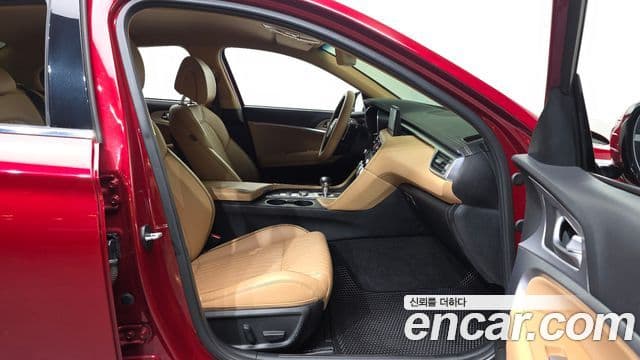 Genesis The / новый New G70, 2022 11