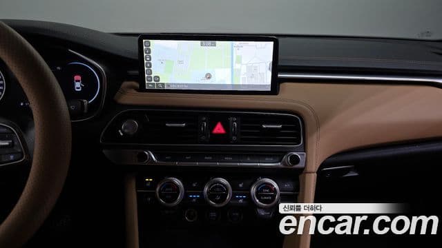 Genesis The / новый New G70, 2022 14