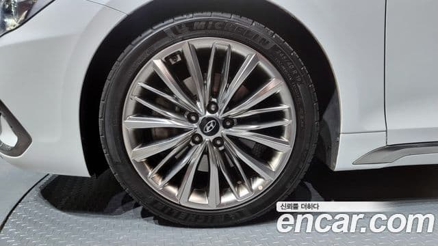 Hyundai Grandeur IG 3.3 Celebrity, 2019 все фото