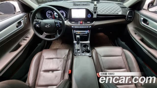 Hyundai Grandeur IG 3.3 Celebrity, 2019 7