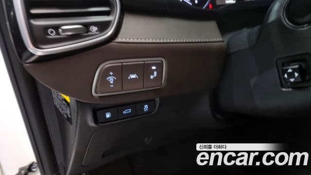 Hyundai Grandeur IG 3.3 Celebrity, 2019 13