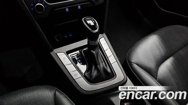 Hyundai Avante AD 1.6 GDI Value Plus, 2018 9