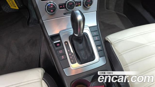 Volkswagen New CC 2.0 TDI BlueMotion, 2015 9