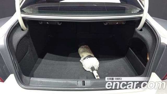 Volkswagen New CC 2.0 TDI BlueMotion, 2015 20