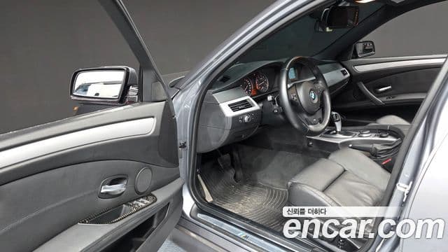 BMW 5시리즈 (E60) 528i седан Sport, 2008 11