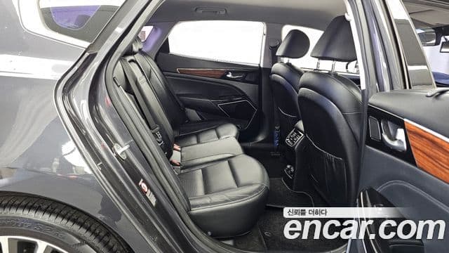 Kia All New K7 2.4 GDI Limited, 2017 12