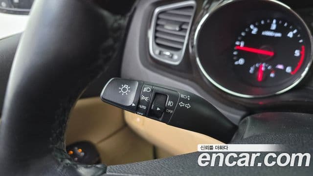 Kia The / новый New Carnival Special, 2019 18