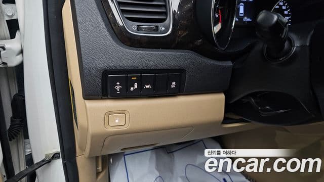 Kia The / новый New Carnival Prestige, 2019 12