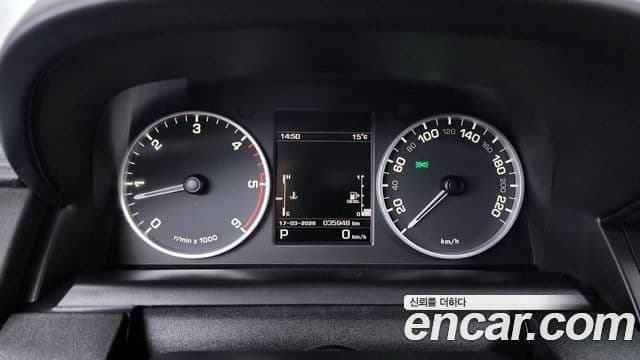 Land Rover Discovery 4 3.0 SDV6 SE, 2012 8