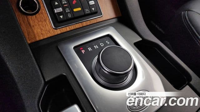 Land Rover Discovery 4 3.0 SDV6 SE, 2012 9