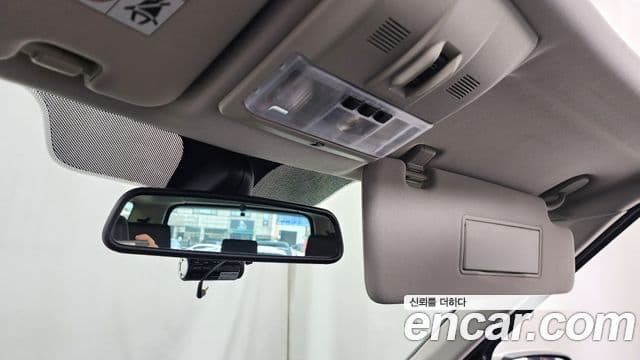 Land Rover Discovery 4 3.0 SDV6 SE, 2012 18