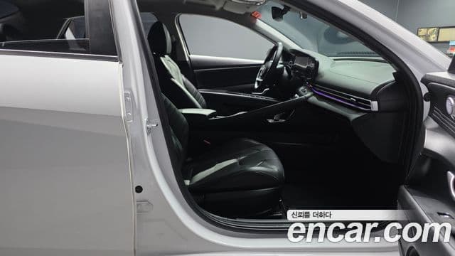 Hyundai Avante (CN7) Inspiration, 2021 10