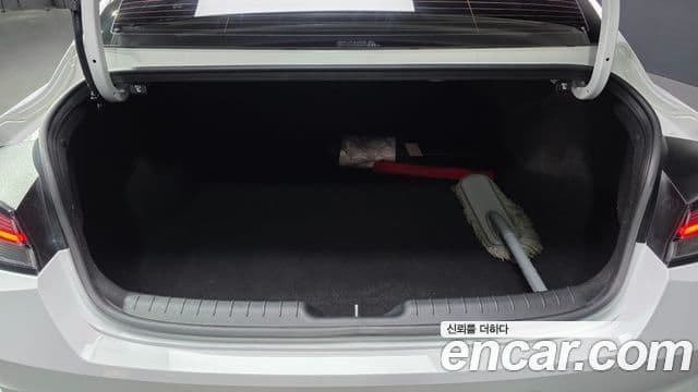 Hyundai Avante (CN7) Inspiration, 2021 20