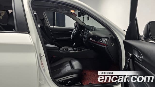 BMW 1시리즈 (F20) 118d Sport 5도어, 2016 11