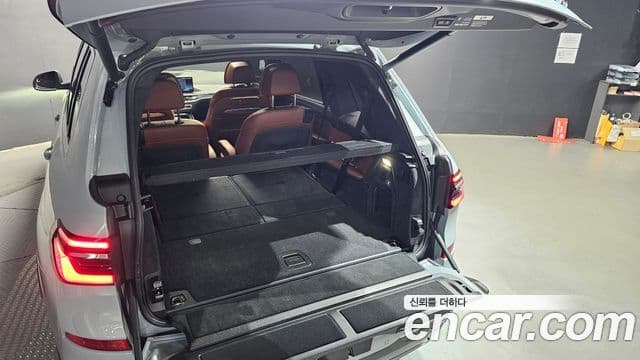 BMW X7 (G07) xDrive 40d M Sport 6인승, 2025 20