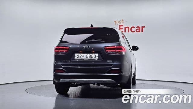 Kia All New Sorento Prestige, 2016 4