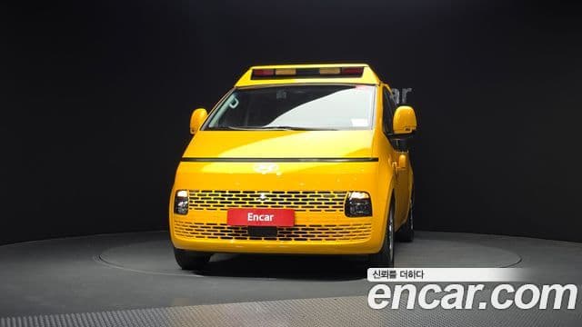 Hyundai Staria 15인승, 2025 3