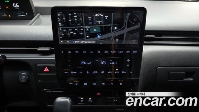 Hyundai Staria 15인승, 2025 15