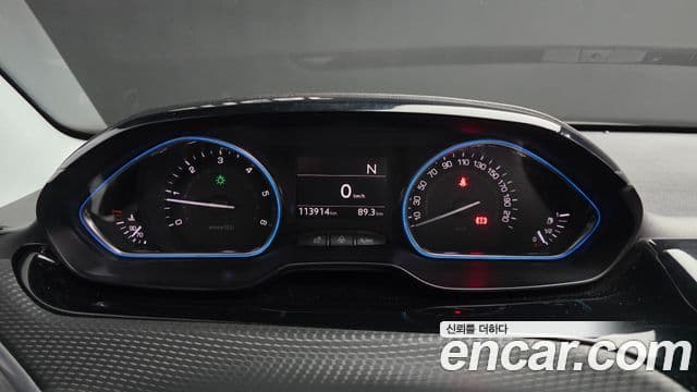 Peugeot 2008 1.6 e-HDi Felline L, 2015 8