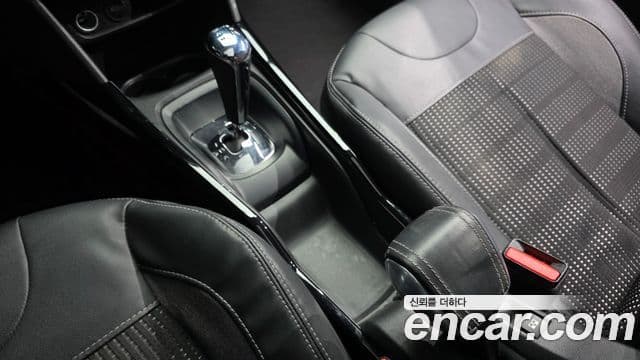 Peugeot 2008 1.6 e-HDi Felline L, 2015 9