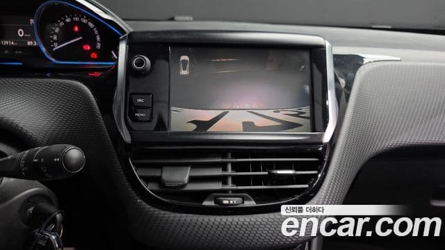 Peugeot 2008 1.6 e-HDi Felline L, 2015 14