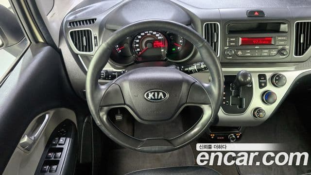 Kia Ray Luxury, 2017 13