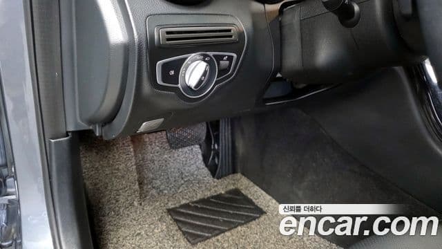 Mercedes-Benz C-класс W205, 2020 19