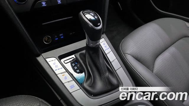 Hyundai Avante AD 1.6 GDI Smart, 2018 9