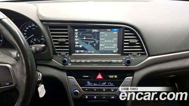 Hyundai Avante AD 1.6 GDI Smart, 2018 14