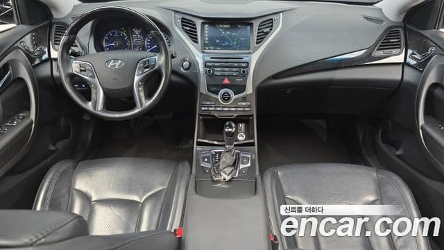 Hyundai Grandeur HG Modern, 2016 7