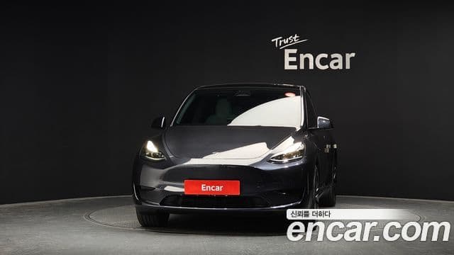 Tesla модель Y, 2024 3