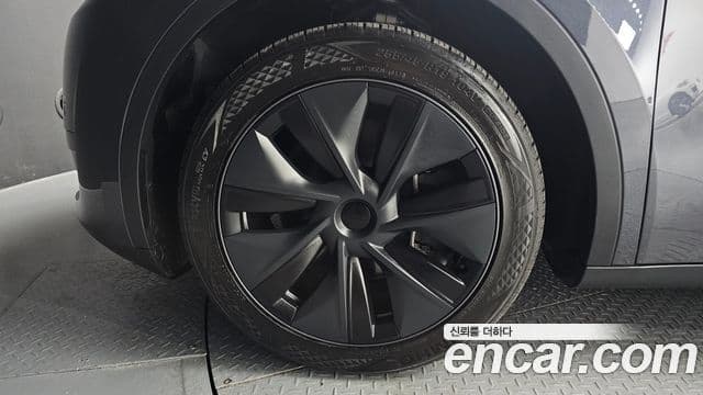 Tesla модель Y, 2024 все фото