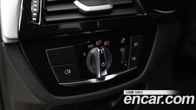 BMW 5시리즈 (G30) Luxury, 2023 13