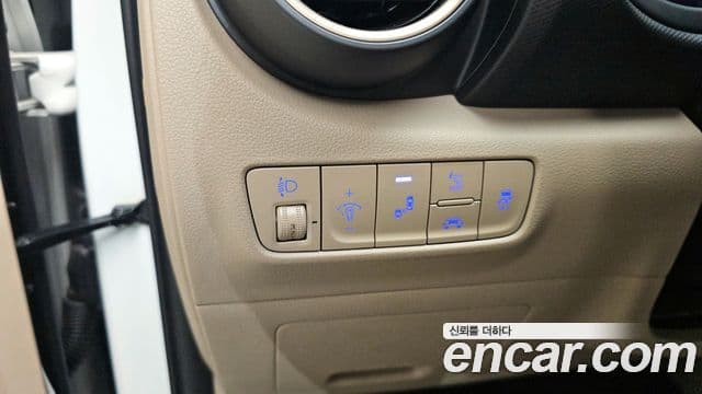 Hyundai Kona Modern tech, 2018 13