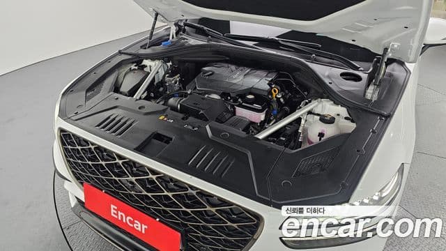 Genesis GV70, 2025 6