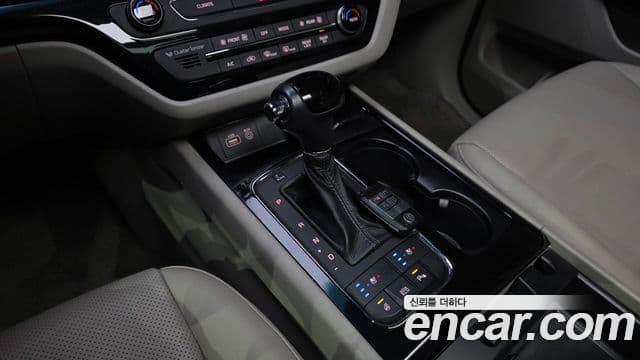 Kia All New Carnival Prestige, 2016 9