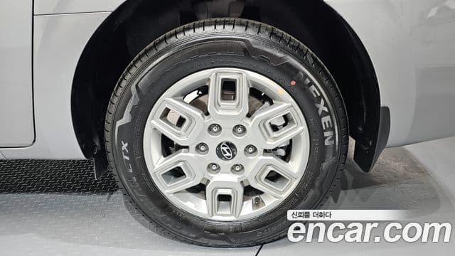 Hyundai The / новый New Staria Modern, 2025 все фото