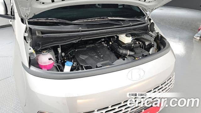 Hyundai The / новый New Staria Modern, 2025 6