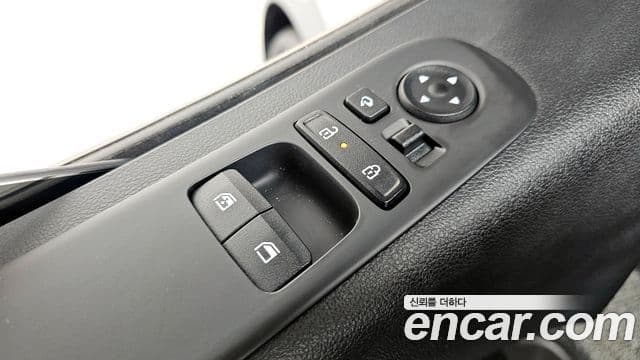 Hyundai The / новый New Staria Modern, 2025 14