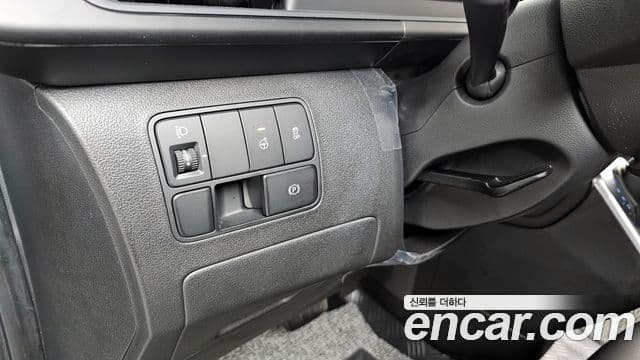 Hyundai The / новый New Staria Modern, 2025 15