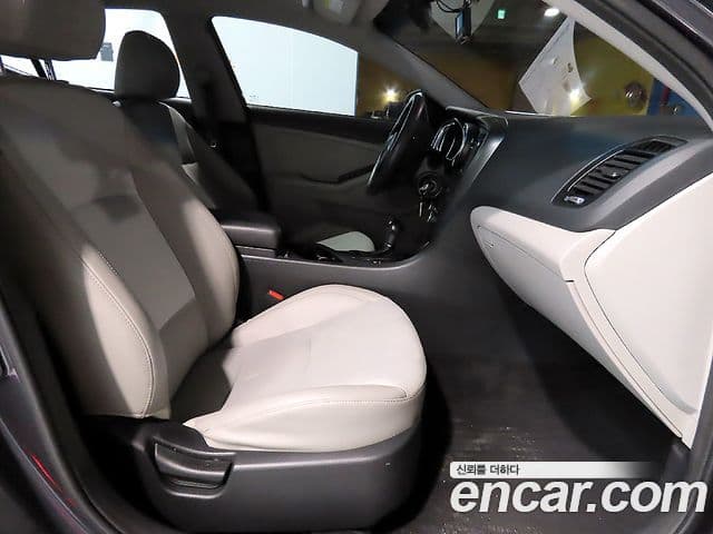 Kia The / новый New K5 Deluxe, 2015 11