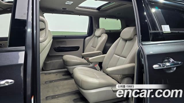 Kia The / новый New Carnival Special, 2020 12